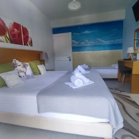Riviera Apart Otel *