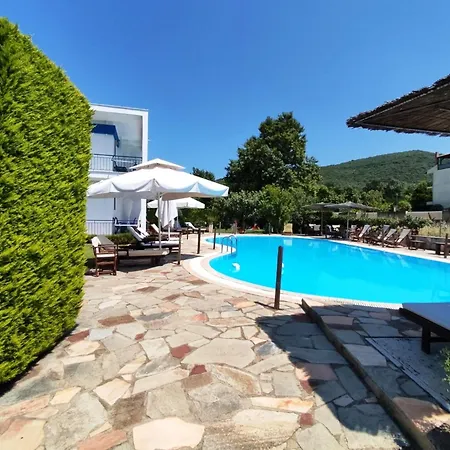 Aparthotel Riviera *