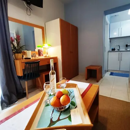 Aparthotel Riviera *