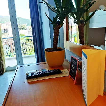 Riviera Aparthotel